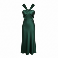 Vestido Jade satinado verde de Fashion Nova, boutique Sandra Vukasovic