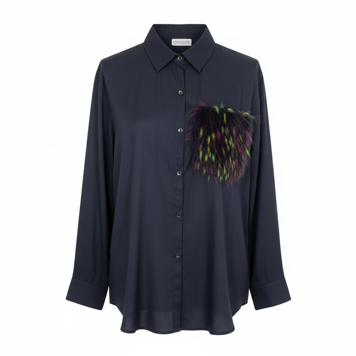 Camisa Bruma azul marino, diseño Sandra Vukasovic Punta Arenas